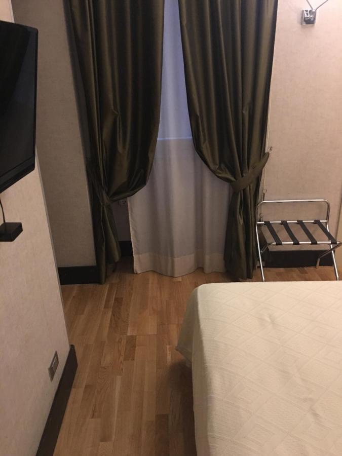 Mh Design Hotel Neapol Zewnętrze zdjęcie