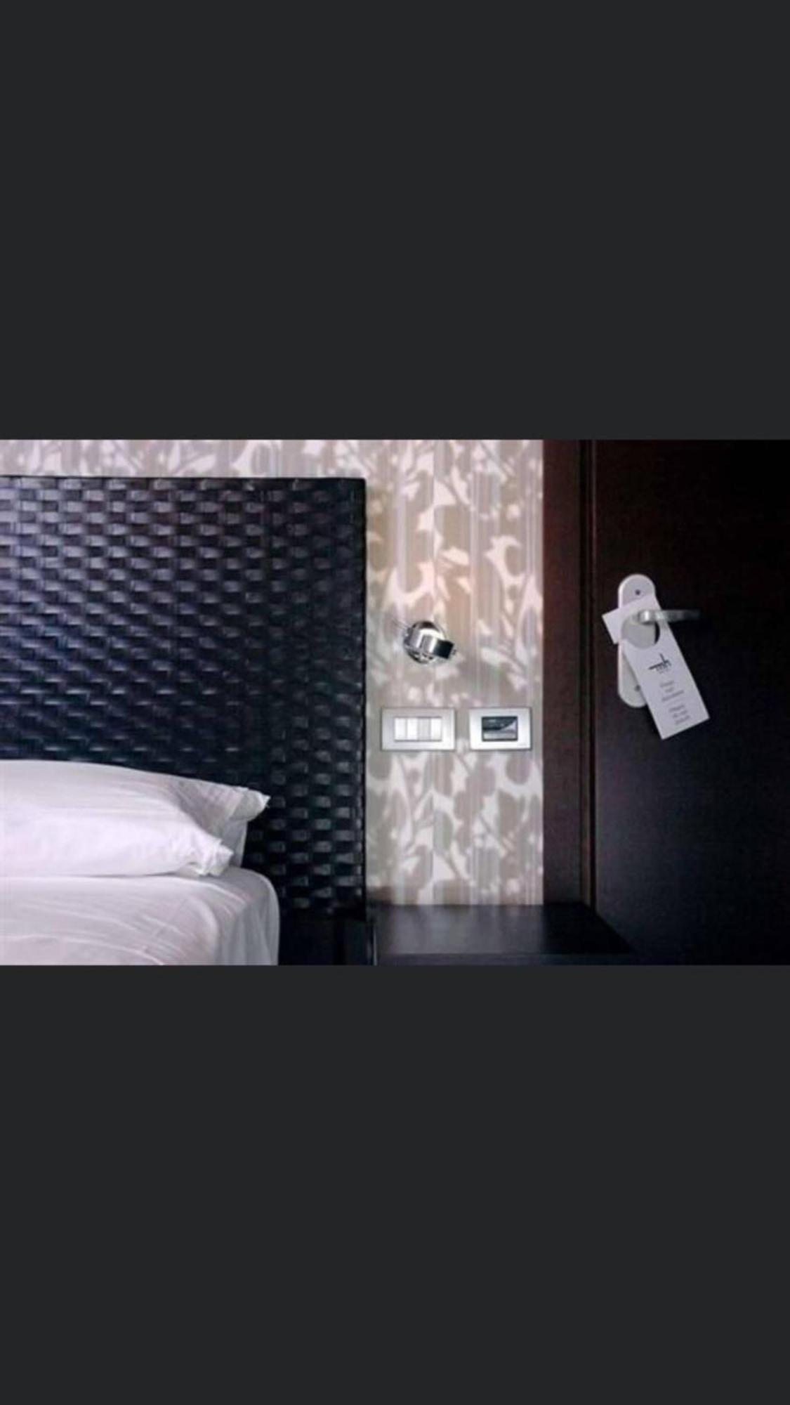 Mh Design Hotel Neapol Zewnętrze zdjęcie