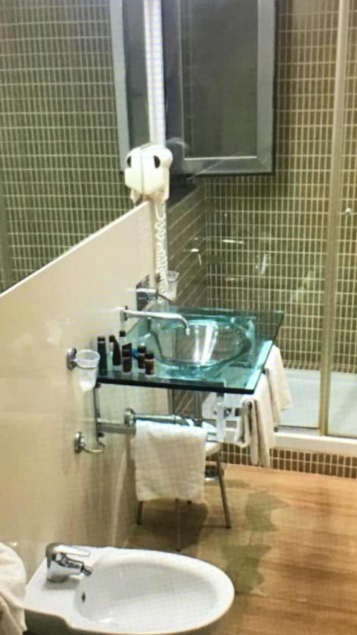 Mh Design Hotel Neapol Zewnętrze zdjęcie