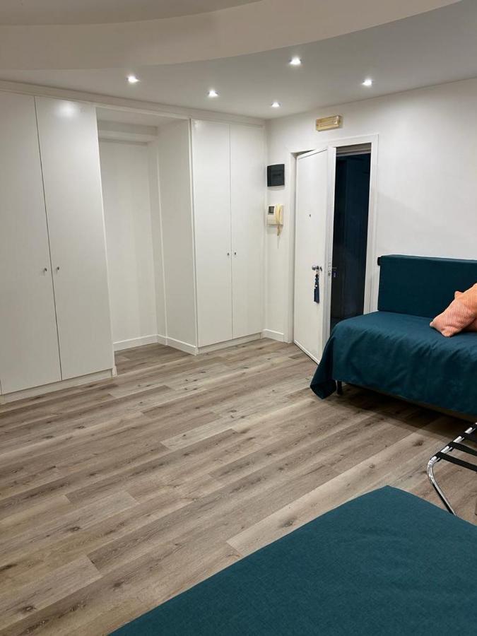 Mh Design Hotel Neapol Zewnętrze zdjęcie