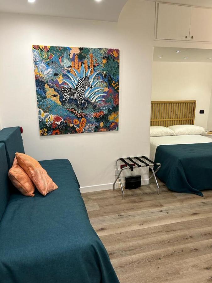Mh Design Hotel Neapol Zewnętrze zdjęcie